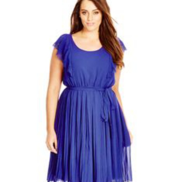 City Chic Dresses & Skirts - City Chic flutter sleeve dress